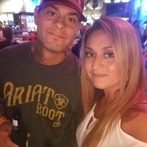 Meet your Posher, Larry